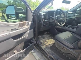 2026 Ford Super Duty F-250 LARIAT Crew Cab Medium Bed - miniatura 13