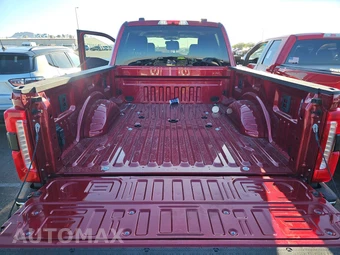 2026 Ford Super Duty F-250 Lariat Crew Cab Medium Bed - miniatura 16