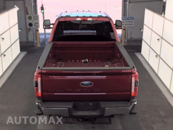 2026 Ford Super Duty F-250 Lariat Crew Cab Medium Bed - miniatura 5