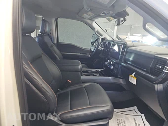 2026 Ford Super Duty F-250 Lariat Crew Cab Medium Bed - miniatura 8
