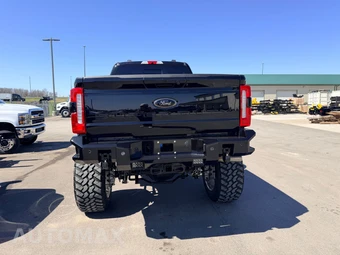 2026 Ford Super Duty F-250 Lariat Crew Cab Medium Bed - miniatura 16
