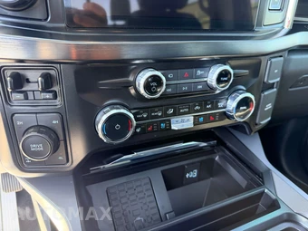 2026 Ford Super Duty F-250 Lariat Crew Cab Medium Bed - miniatura 29