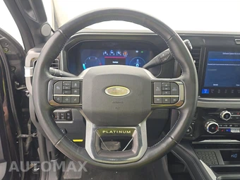 2026 Ford Super Duty F-250 Platinum Crew Cab Long Bed - miniatura 10