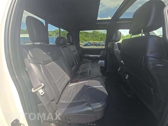 2026 Ford Super Duty F-250 Platinum Crew Cab Long Bed - miniatura 13