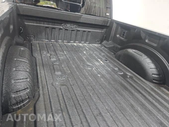 2026 Ford Super Duty F-250 Platinum Crew Cab Medium Bed - miniatura 16