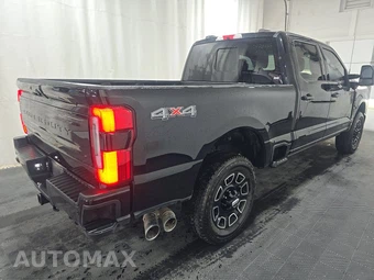 2026 Ford Super Duty F-250 Platinum Crew Cab Medium Bed - miniatura 4