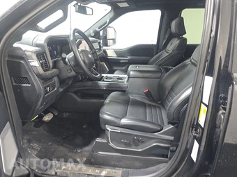 2026 Ford Super Duty F-250 Platinum Crew Cab Medium Bed - miniatura 7