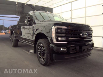 2026 Ford Super Duty F-250 Platinum Crew Cab Medium Bed - miniatura 3