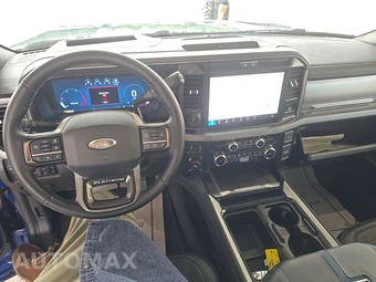 2026 Ford Super Duty F-250 Platinum Crew Cab Medium Bed - miniatura 11