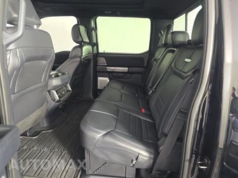 2026 Ford Super Duty F-250 Platinum Crew Cab Medium Bed - miniatura 13