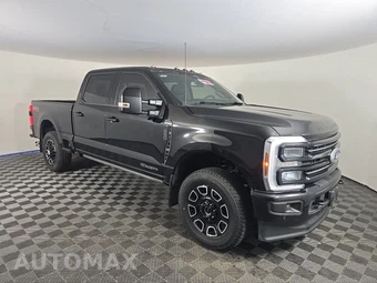 2026 Ford Super Duty F-250 Platinum Crew Cab Medium Bed - miniatura 3