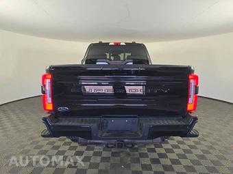 2026 Ford Super Duty F-250 Platinum Crew Cab Medium Bed - miniatura 5