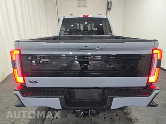 2026 Ford Super Duty F-250 Platinum Crew Cab Medium Bed - miniatura 5