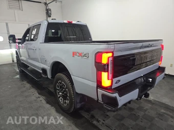 2026 Ford Super Duty F-250 Platinum Crew Cab Medium Bed - miniatura 6