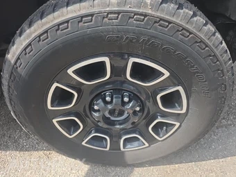 2026 Ford Super Duty F-250 Platinum Crew Cab Medium Bed - miniatura 9