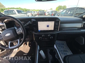 2026 Ford Super Duty F-250 Platinum Crew Cab Medium Bed - miniatura 11