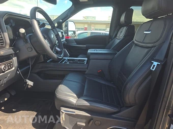 2026 Ford Super Duty F-250 Platinum Crew Cab Medium Bed - miniatura 7