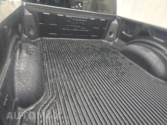 2026 Ford Super Duty F-250 Platinum Crew Cab Medium Bed - miniatura 16