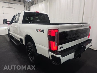 2026 Ford Super Duty F-250 Platinum Crew Cab Medium Bed - miniatura 6