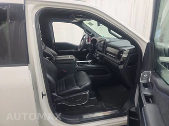 2026 Ford Super Duty F-250 Platinum Crew Cab Medium Bed - miniatura 8