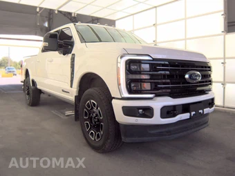 2026 Ford Super Duty F-250 Platinum Crew Cab Medium Bed - miniatura 3