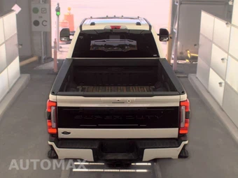 2026 Ford Super Duty F-250 Platinum Crew Cab Medium Bed - miniatura 5
