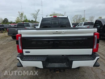 2026 Ford Super Duty F-250 Platinum Crew Cab Medium Bed - miniatura 5