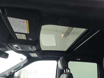 2026 Ford Super Duty F-250 Platinum Crew Cab Medium Bed - miniatura 17