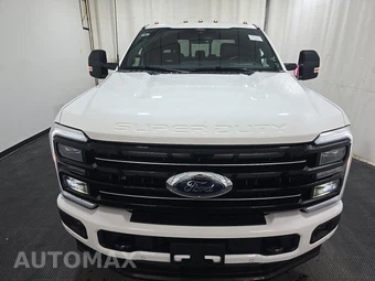 2026 Ford Super Duty F-250 Platinum Crew Cab Medium Bed - miniatura 2