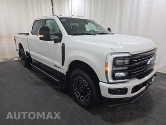 2026 Ford Super Duty F-250 Platinum Crew Cab Medium Bed - miniatura 3