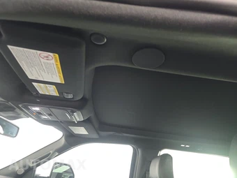 2026 Ford Super Duty F-250 Platinum Crew Cab Medium Bed - miniatura 17