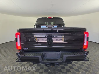 2026 Ford Super Duty F-250 Platinum Crew Cab Medium Bed - miniatura 5