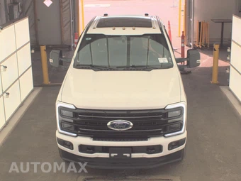 2026 Ford Super Duty F-250 Platinum Crew Cab Medium Bed - miniatura 2