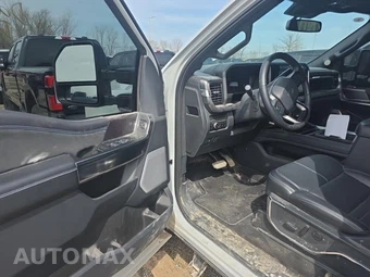 2026 Ford Super Duty F-250 Platinum Crew Cab Medium Bed - miniatura 13