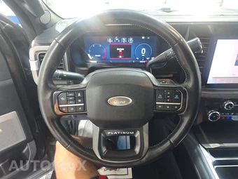 2026 Ford Super Duty F-250 Platinum Crew Cab Medium Bed - miniatura 10