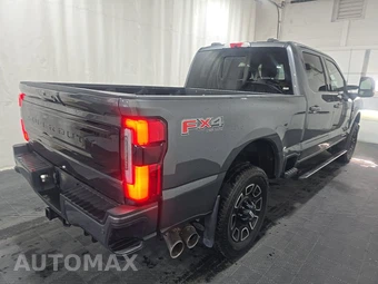 2026 Ford Super Duty F-250 Platinum Crew Cab Medium Bed - miniatura 4