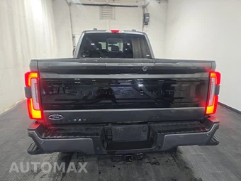 2026 Ford Super Duty F-250 Platinum Crew Cab Medium Bed - miniatura 5