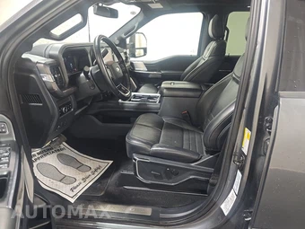2026 Ford Super Duty F-250 Platinum Crew Cab Medium Bed - miniatura 7