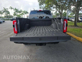2026 Ford Super Duty F-250 Platinum Crew Cab Medium Bed - miniatura 14