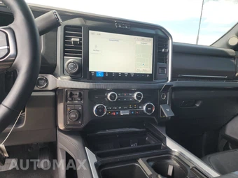 2026 Ford Super Duty F-250 Platinum Crew Cab Medium Bed - miniatura 11