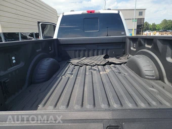 2026 Ford Super Duty F-250 Platinum Crew Cab Medium Bed - miniatura 16