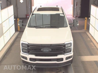 2026 Ford Super Duty F-250 Platinum Crew Cab Medium Bed - miniatura 2