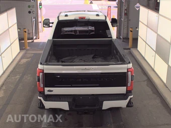 2026 Ford Super Duty F-250 Platinum Crew Cab Medium Bed - miniatura 5