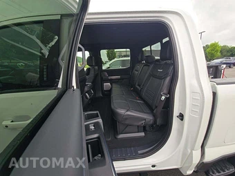 2026 Ford Super Duty F-250 Platinum Crew Cab Medium Bed - miniatura 10
