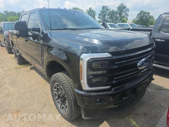 2026 Ford Super Duty F-250 Platinum Crew Cab Medium Bed - miniatura 3