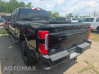 2026 Ford Super Duty F-250 Platinum Crew Cab Medium Bed - miniatura 6