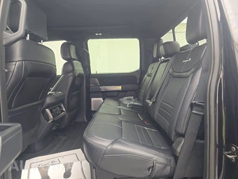 2026 Ford Super Duty F-250 Platinum Crew Cab Medium Bed - miniatura 13