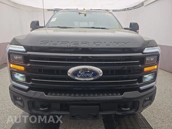 2026 Ford Super Duty F-250 Platinum Crew Cab Medium Bed - miniatura 2
