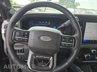 2026 Ford Super Duty F-250 Platinum Crew Cab Medium Bed - miniatura 10