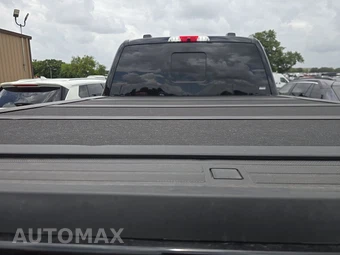 2026 Ford Super Duty F-250 Platinum Crew Cab Medium Bed - miniatura 16